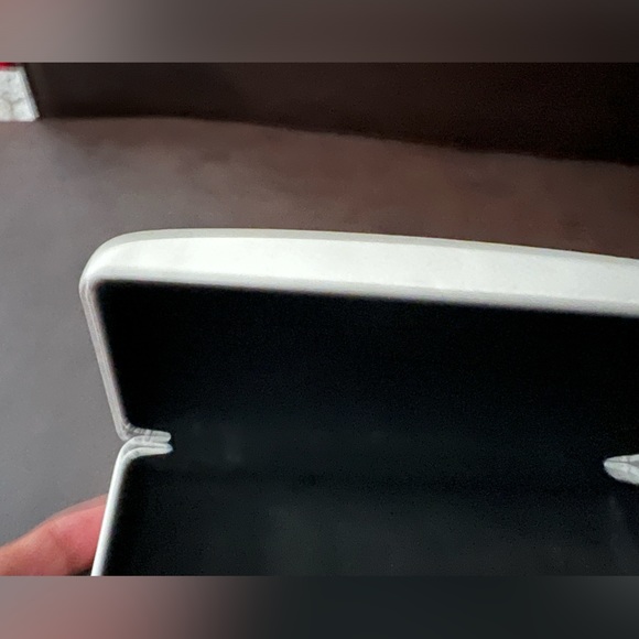 Versace Prescription Glass Case with 1 little dent as shown in the pic - Picture 4 of 4